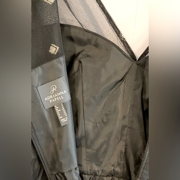 NWT, Adrianna Papell "Glitter Tulle Long Dress" in Black w/ Puff Sleeve, Size 8 - Picture 10 of 12